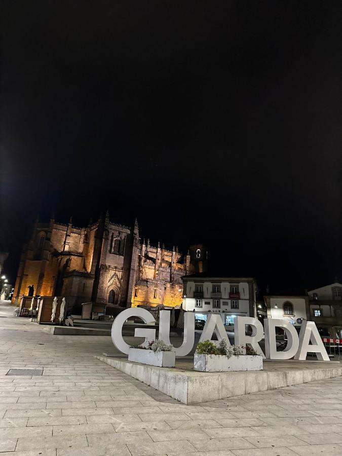 Rustico T1 No Centro Cidade Guarda Exterior foto
